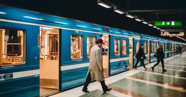 Speed Rail - Metro station with passengers on platform