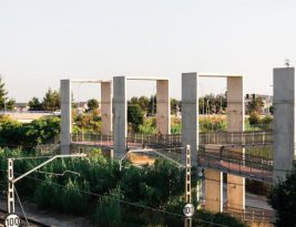 How to Find the Best Scenic Train Routes for Photography?