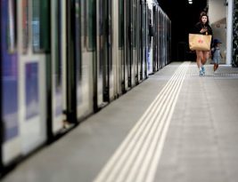 How to Share Your Train Travel Stories and Experiences Online?