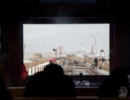 How to Understand Train Travel Etiquette in Different Cultures?